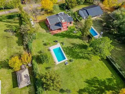 CASA en VENTA 3 amb lote 2315 m2 Exaltacion Cruz