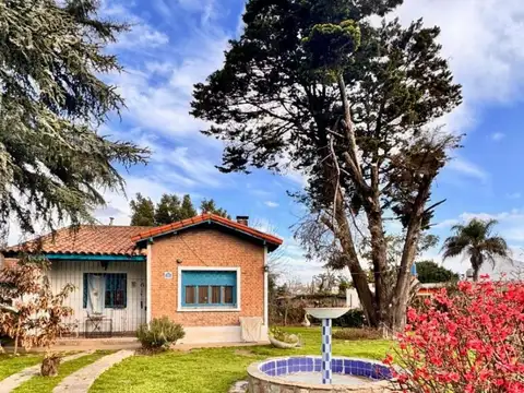 Luzuriaga al 2600