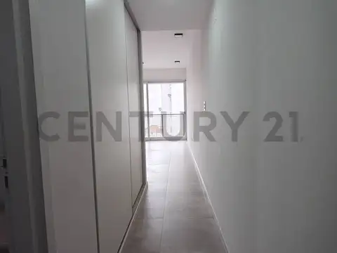 45 entre 12 y 13 800, Piso 4