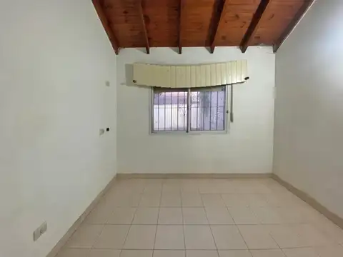 CASA - 3 AMBIENTES - MERLO SUR