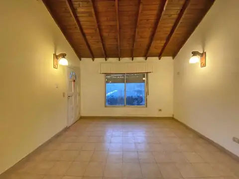 Casa en Alquiler en Merlo, $ 1.400.000