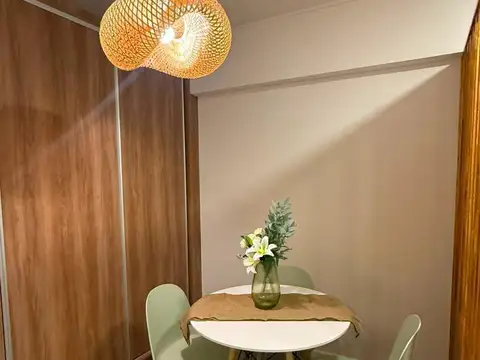 Departamento 1 ambiente a la calle