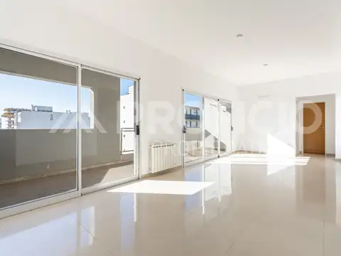 Departamento 4 ambientes con 3 baños