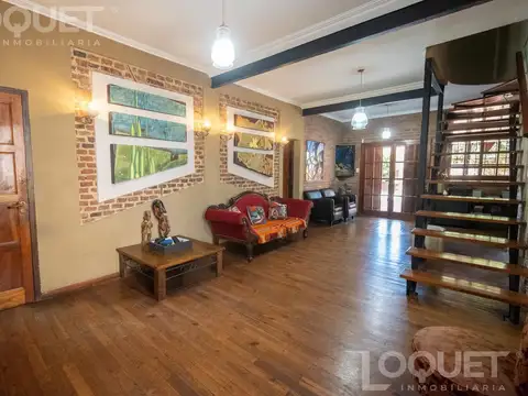 Casa en Venta de 5 dormitorios