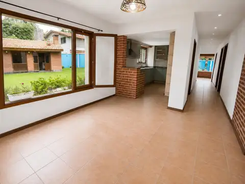 VENTA-CASA  350MTS ING. MASCHWITZ