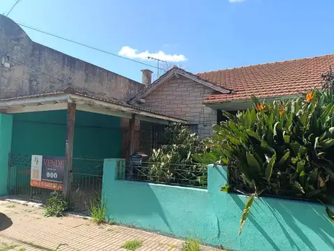 Casa 3 ambientes con 1 baño