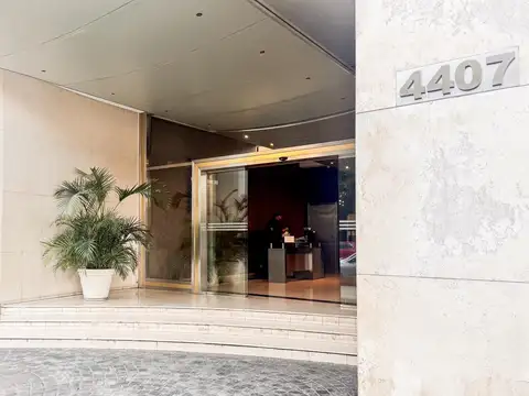 Oficina en Alquiler con 1 cochera