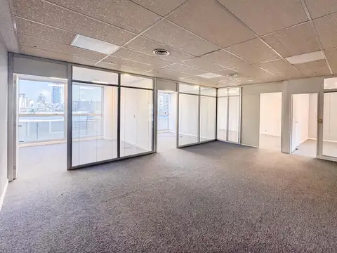 Oficina luminosa en alquiler en Palermo
