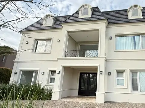 CASA EN ALQUILER EN AYRES PLAZA - PILAR