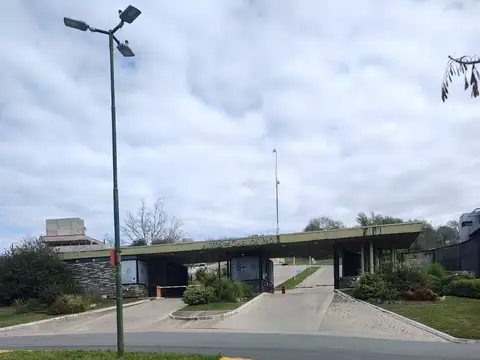 Avenida Perito Moreno 1700