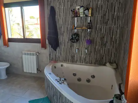 Casa en Venta en La Punta, USD 115.000