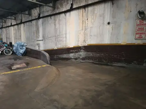 AV RIVADAVIA 3700, Piso 1