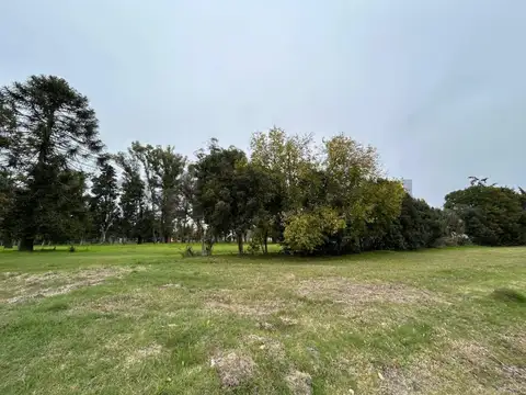 Lote en venta en barrio cerrado en City Bell