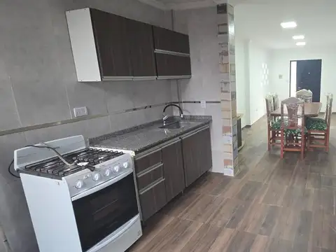 Departamento en Alquiler en Virrey Del Pino, $ 350.000