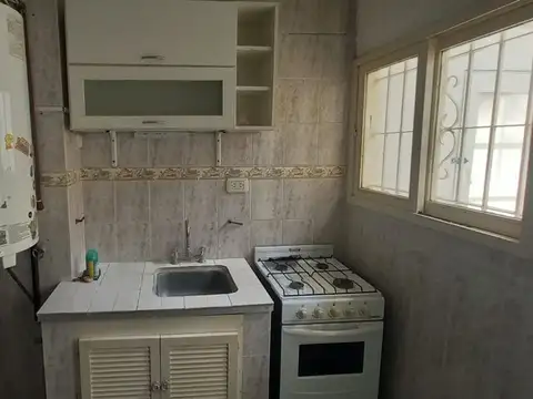 PH interno reciclado con patio.