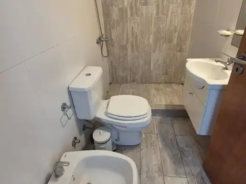Departamento en Alquiler en Monserrat, $ 550.000