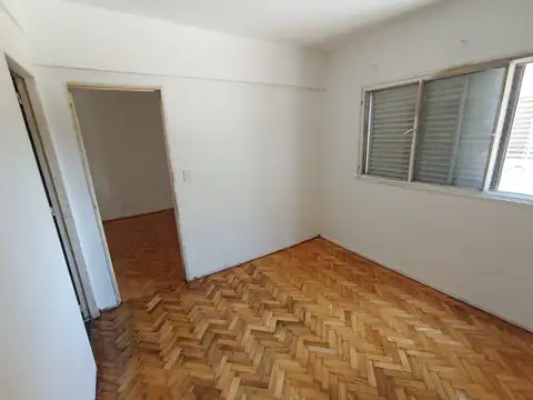 Departamento en Alquiler en Colegiales, $ 570.000