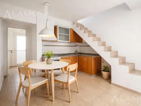 Depto Tipo Casa en Venta de 3 ambientes
