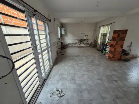 Depto Tipo Casa en Venta de 2 dormitorios