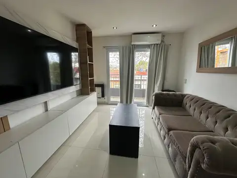 Casa Chalet  en Venta en Martin Coronado, Tres de Febrero, G.B.A. Zona Oeste