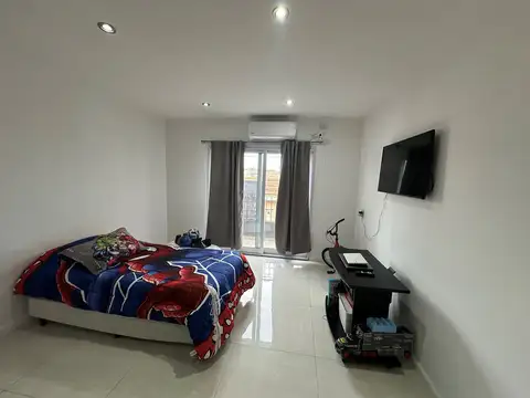 Casa Chalet  en Venta en Martin Coronado, Tres de Febrero, G.B.A. Zona Oeste