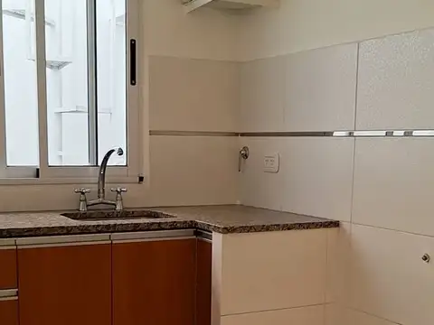 Depto Tipo Casa en Venta de 2 dormitorios