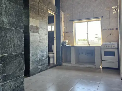 Eugenia Ottone De Asconape 300, Piso 2