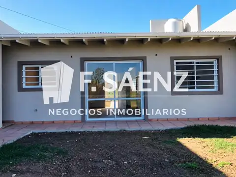 Casa en venta en barrio SEMI CERRADO en Chascomus 