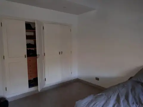 Casa 7 ambientes con 4 baños