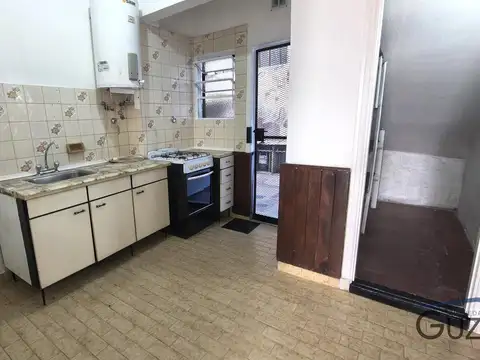 Depto Tipo Casa en Venta 60 años