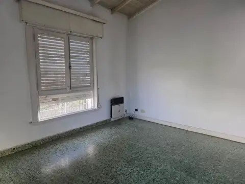 Casa en Venta en Castelar Norte, USD 119.000