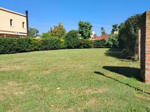 VENTA LOTE EN LA ANGELICA, PILAR
