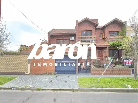 VENTA - CASA 5 AMBIENTES - ENTRE RIOS 397 LOMAS DE ZAMORA