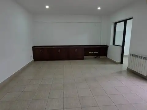 Macrocentro. Juramento 400