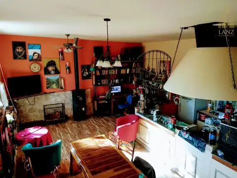 Casa en Venta con 2 cocheras