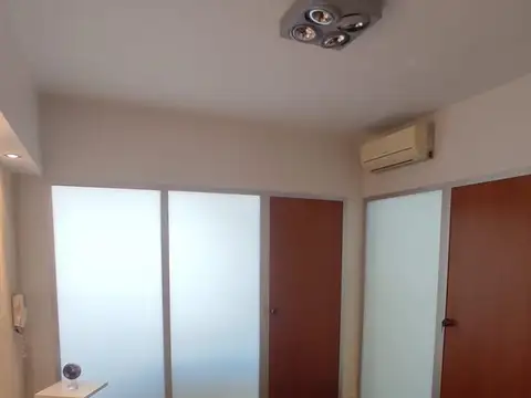 Oficina 3 ambientes con 1 baño