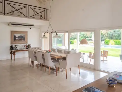 Casa en Venta de 5 dormitorios