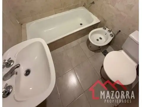Departamento en Alquiler en El Palomar, $ 550.000