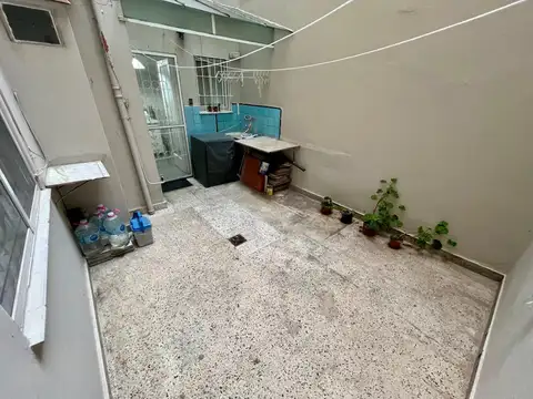 Mb depto de 3 amb en Planta baja al frente - Reciclado completo - Bajas expensas - Cerca Subte