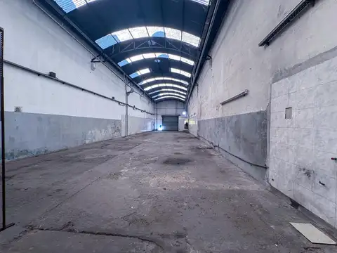 Depósito en alquiler de 300m2 en Gerli