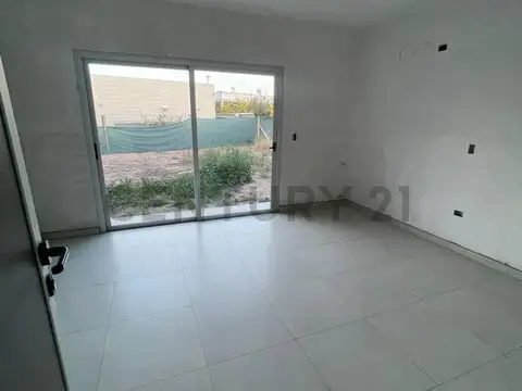 Severo del Castillo , Piso 0