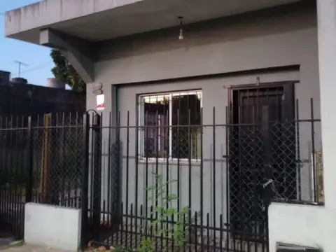 Depto Tipo Casa en Alquiler de 1 dormitorio