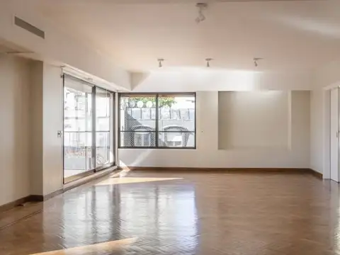 Av Alvear 1400, Piso 6