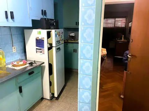 Departamento 4 ambientes con 2 baños