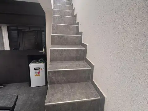 CASA EN VENTA EN BARRIO LA YAYA