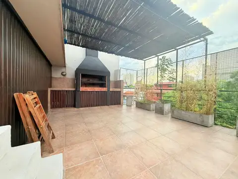 Manuela Pedraza 3300, Piso 1