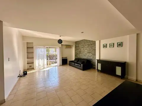 Depto Tipo Casa en Venta 20 años