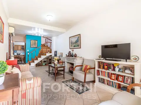 Casa 4 ambientes con 1 baño