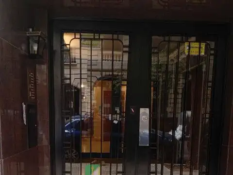 Gallo 1600, Piso 9