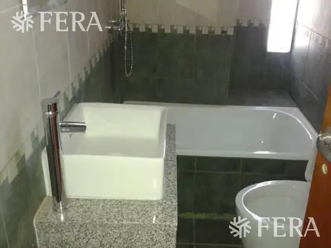 Departamento 3 ambientes con 2 baños